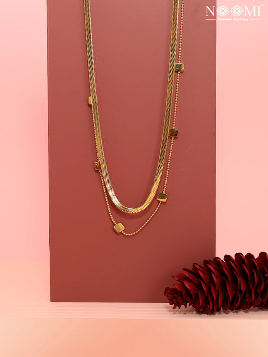 Stainless steel. Anti-tarnish. NOOMI