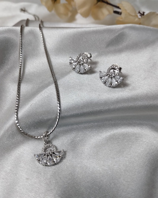 Blossom Drop Silver Pendant Set