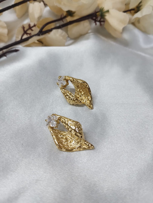 Elara Earrings