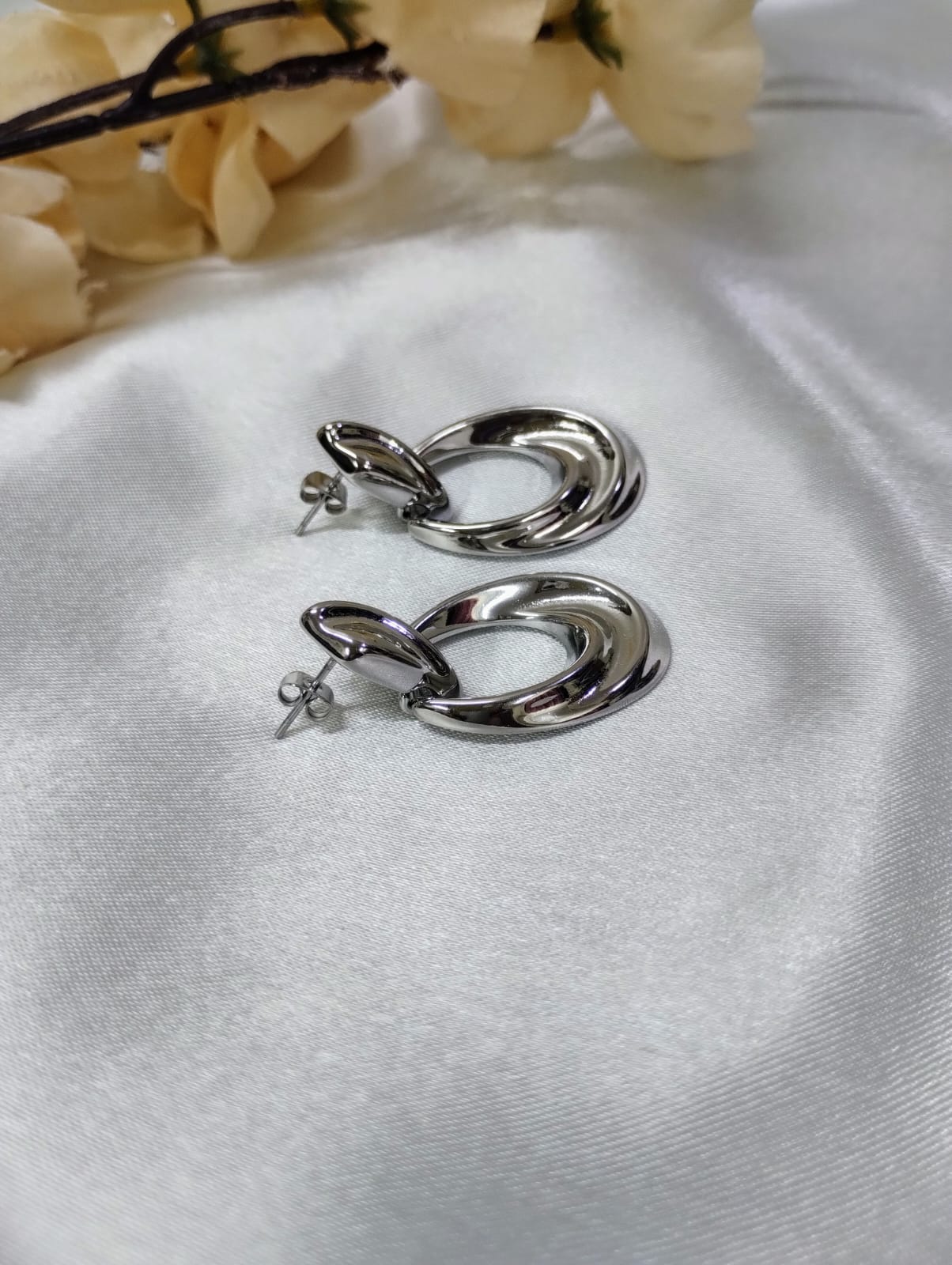 Flow Earrings