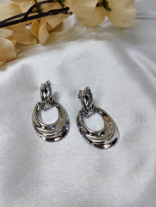 Flow Earrings