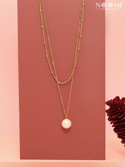 Stainless steel. Anti-tarnish. NOOMI