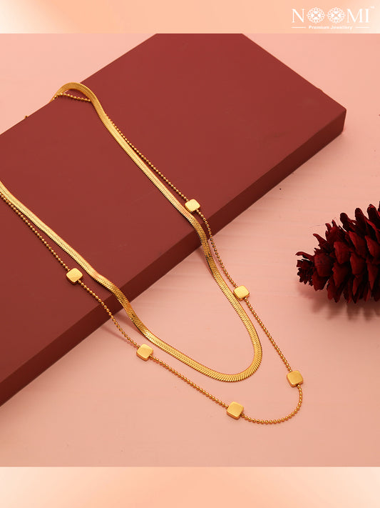 Stainless steel. Anti-tarnish. NOOMI