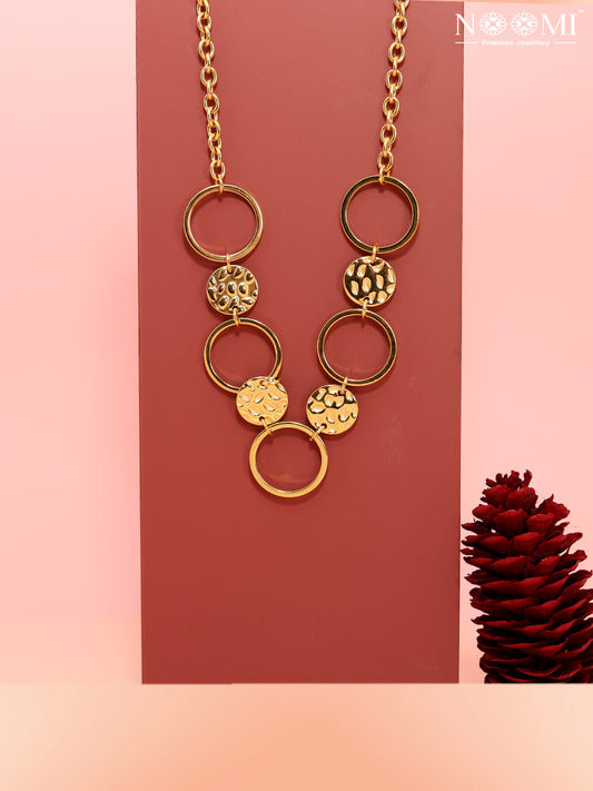 Stainless steel. Anti-tarnish. NOOMI