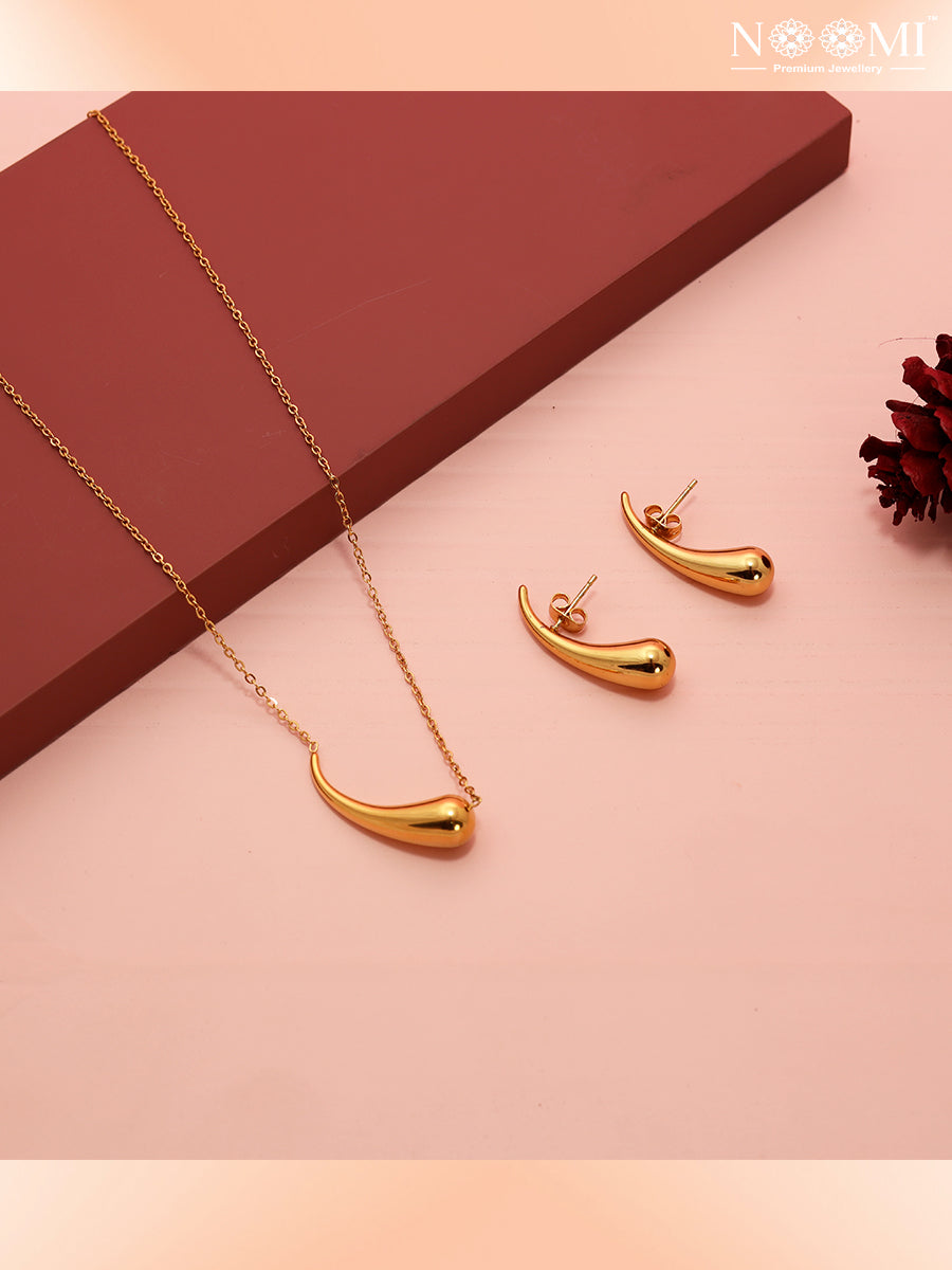 Stainless steel. Anti-tarnish. NOOMI