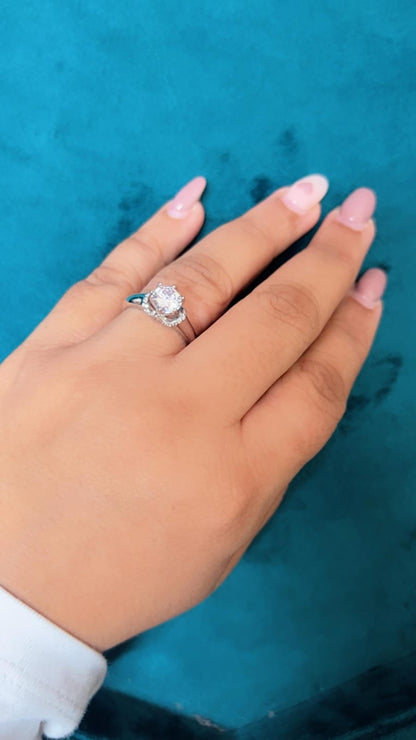 Classic Solitaire Ring