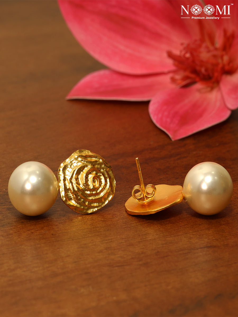 925 Silver with gold plating with Pearl Drop