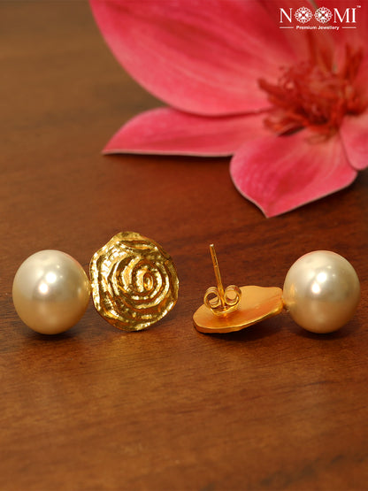 925 Silver with gold plating with Pearl Drop