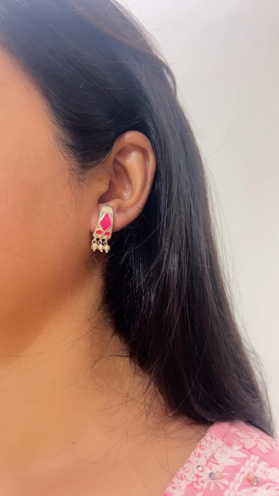 Nirvi earrings (Pink)