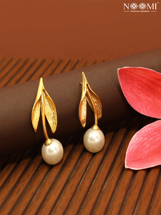 925 Silver with gold plating with Pearl Drop Earrings 