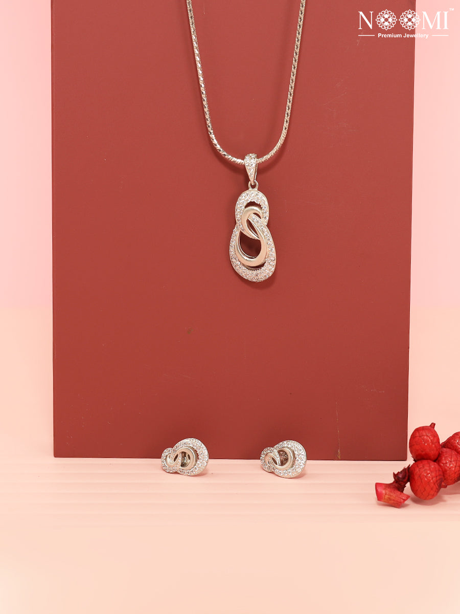 925 Silver NOOMI Designer Pendant Set