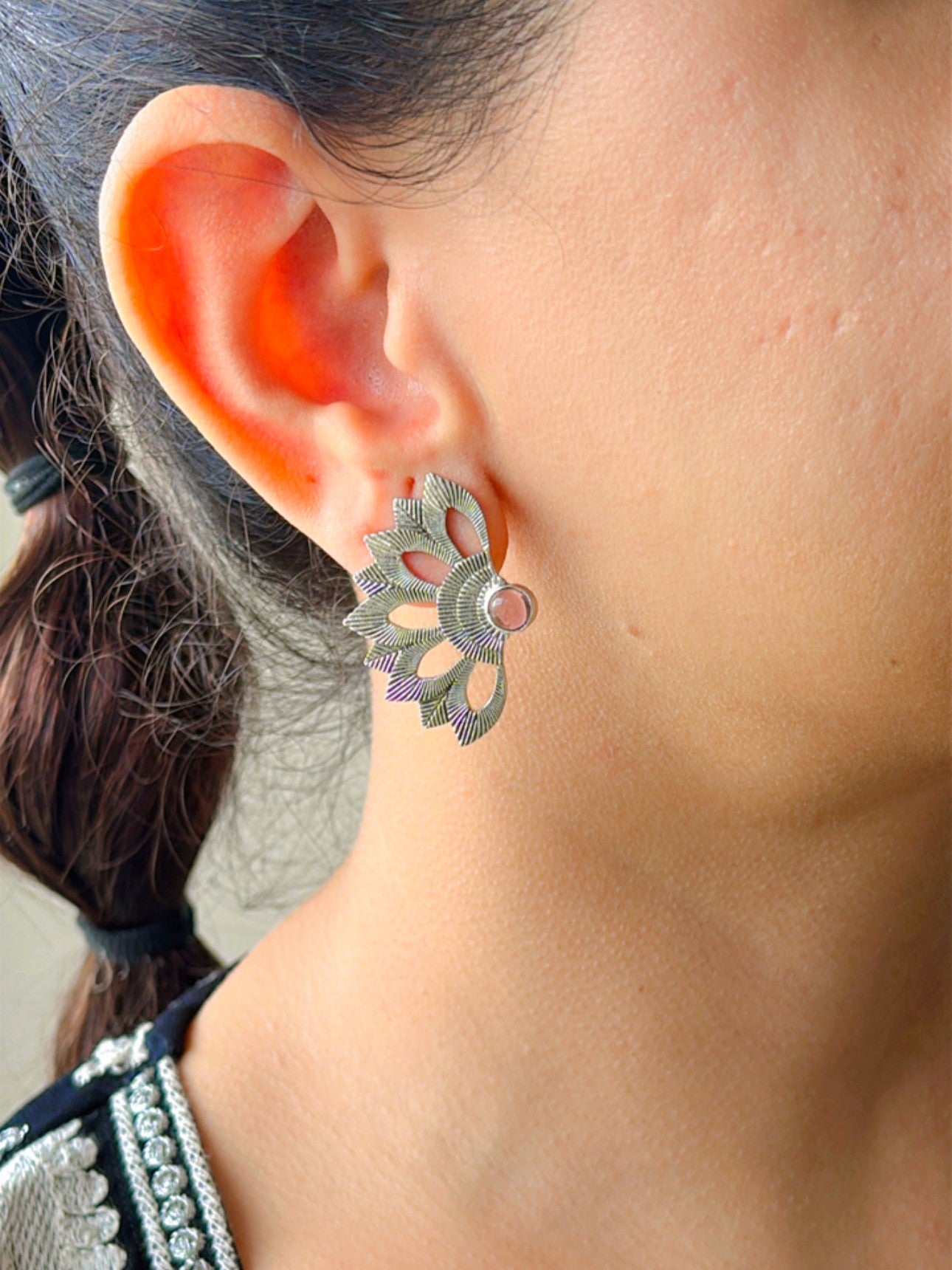 Taruja Earrings